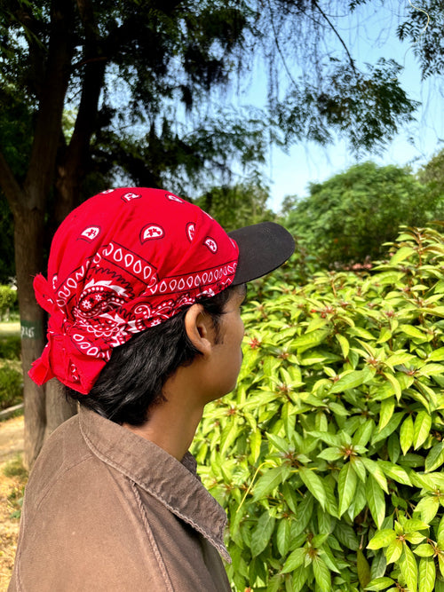 Brimknot - Black/Red