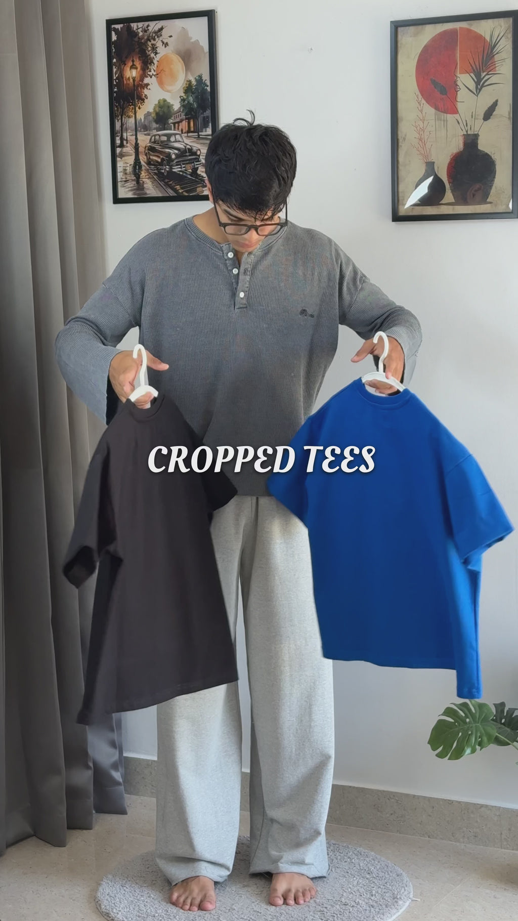 VALKNOX ROYAL BLUE - CROP TSHIRT